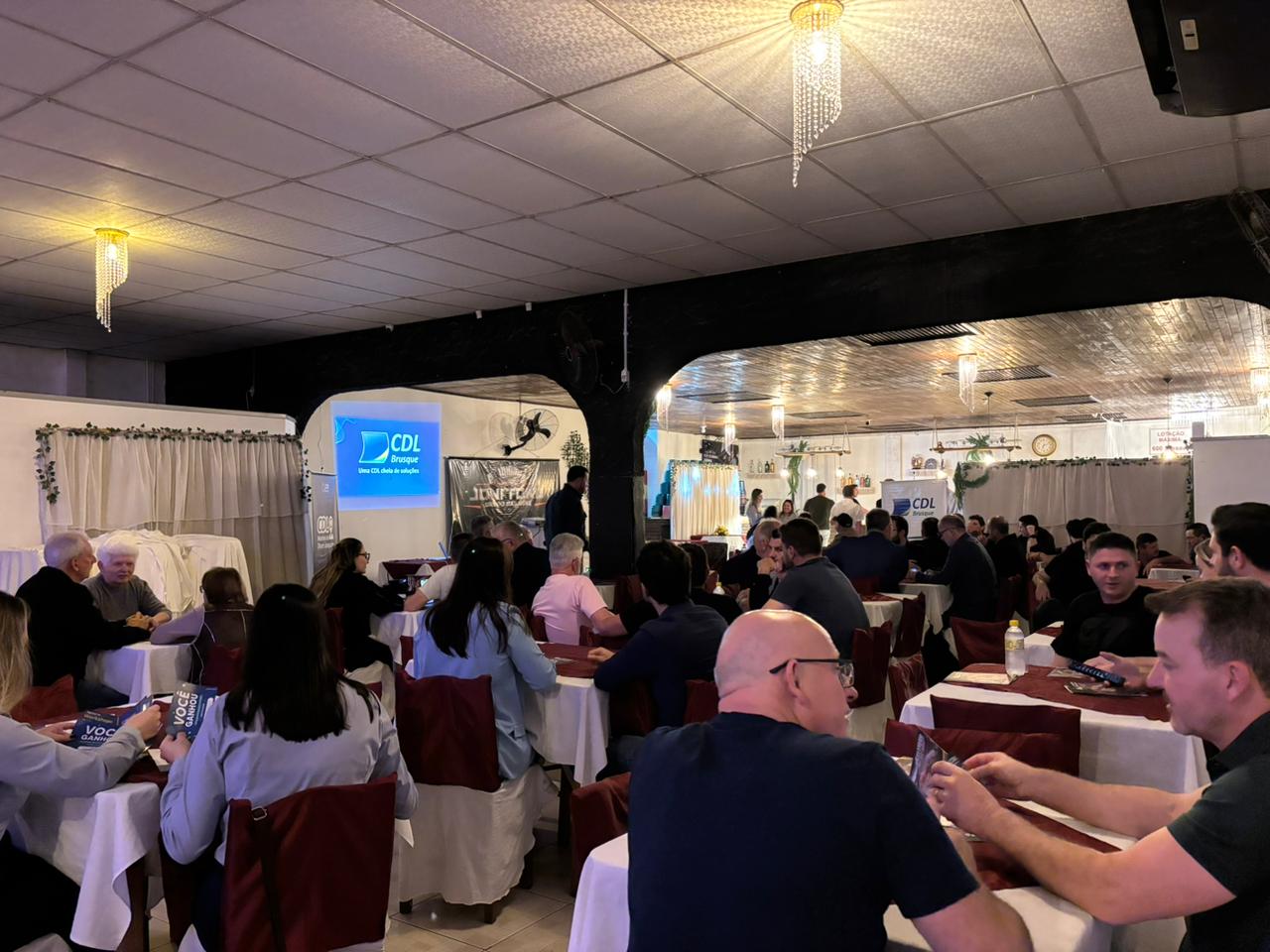 Terceiro Churrasco de Ideias reúne mais de 70 participantes
